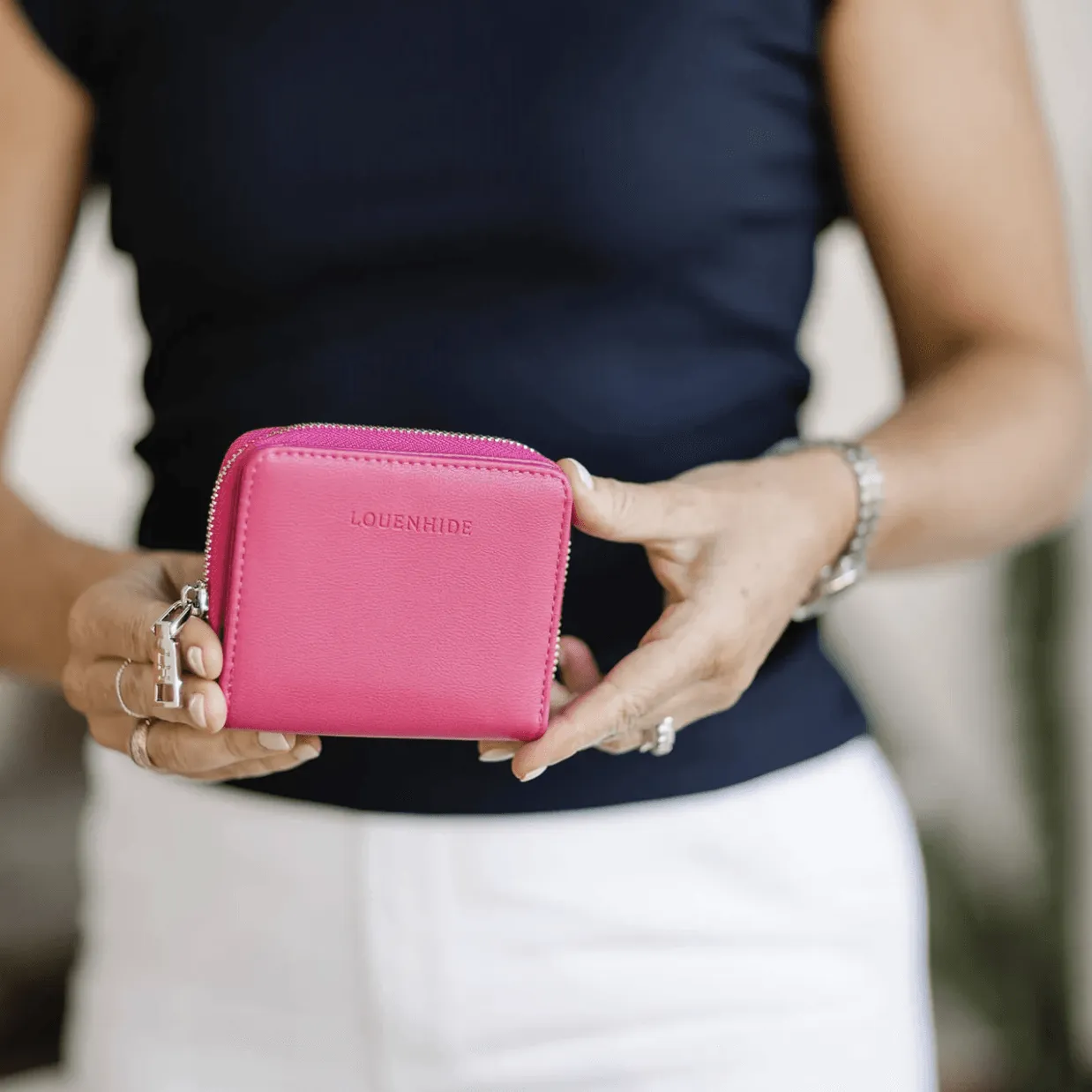 Bobby Wallet |  Hot Pink