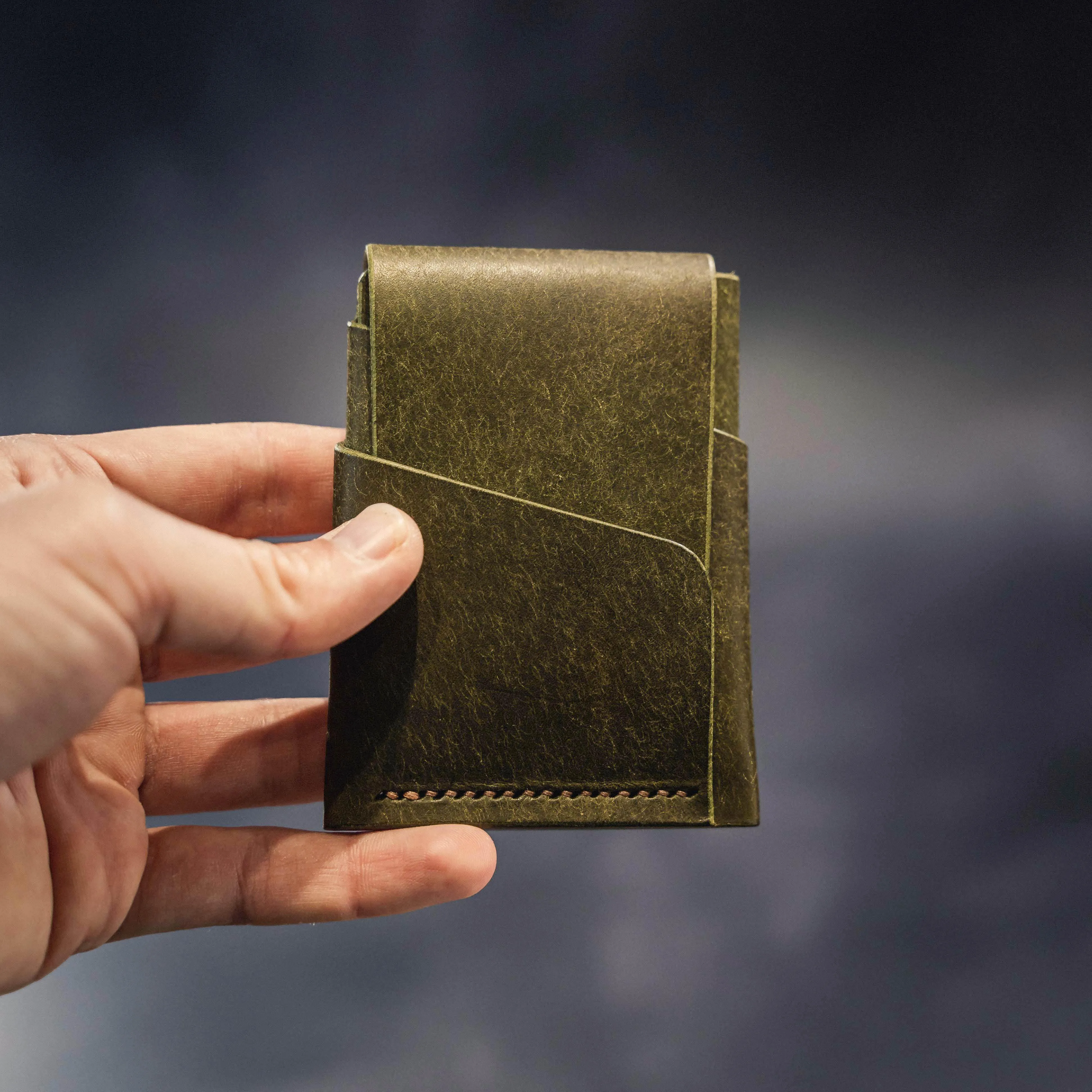 Pembrook 'Fold' Leather Cardholder - Natural