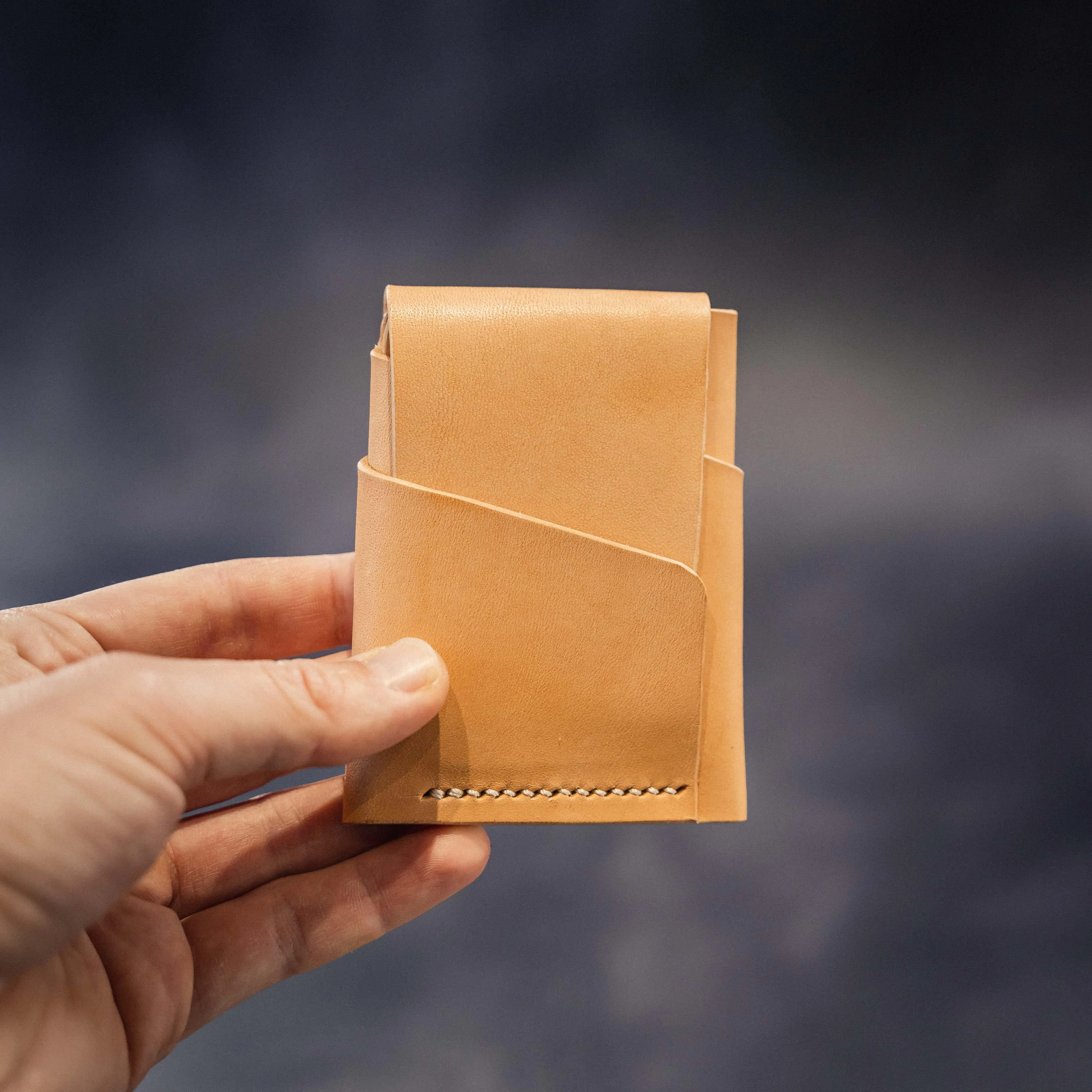 Pembrook 'Fold' Leather Cardholder - Natural