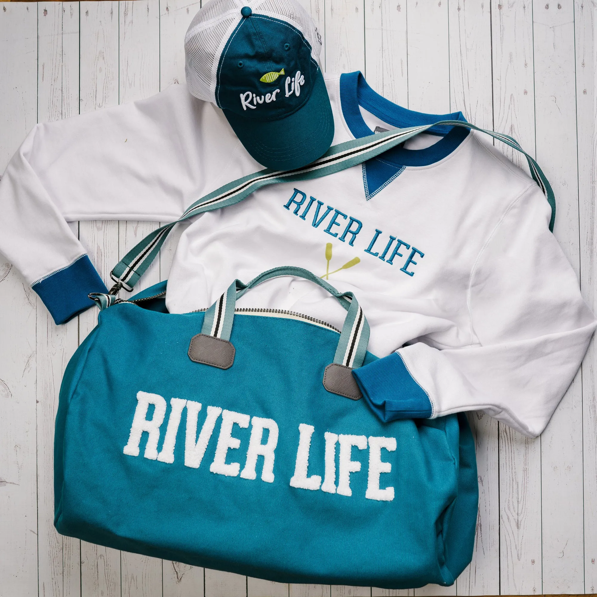 River Life 21.5" x 13" Canvas Duffle Bag