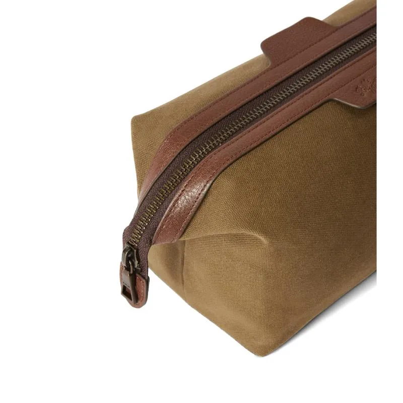 R.M.Williams Barrenjoey Wash Bag - Khaki/Brown