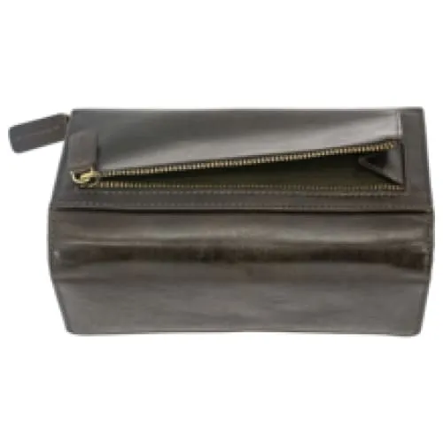 Thalia Wallet - Juno Leather Series by Cameleon